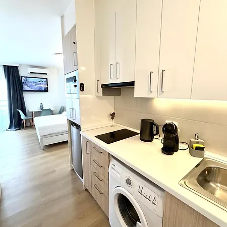 Apartment Ocean Mountain